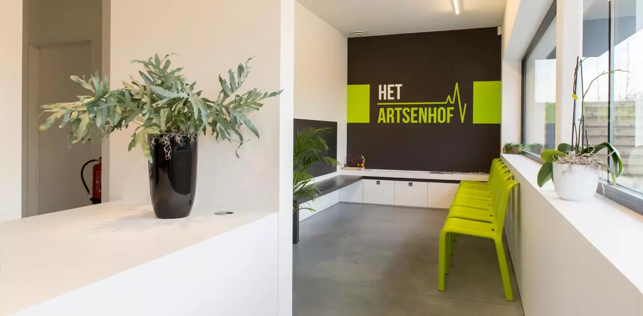 het artsenhof Contact 1